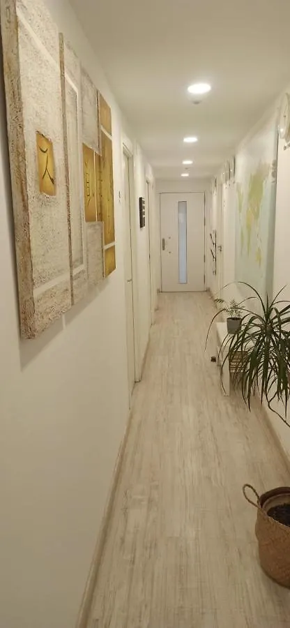 Homestay Dudi'S Peppers Apartment Malaga