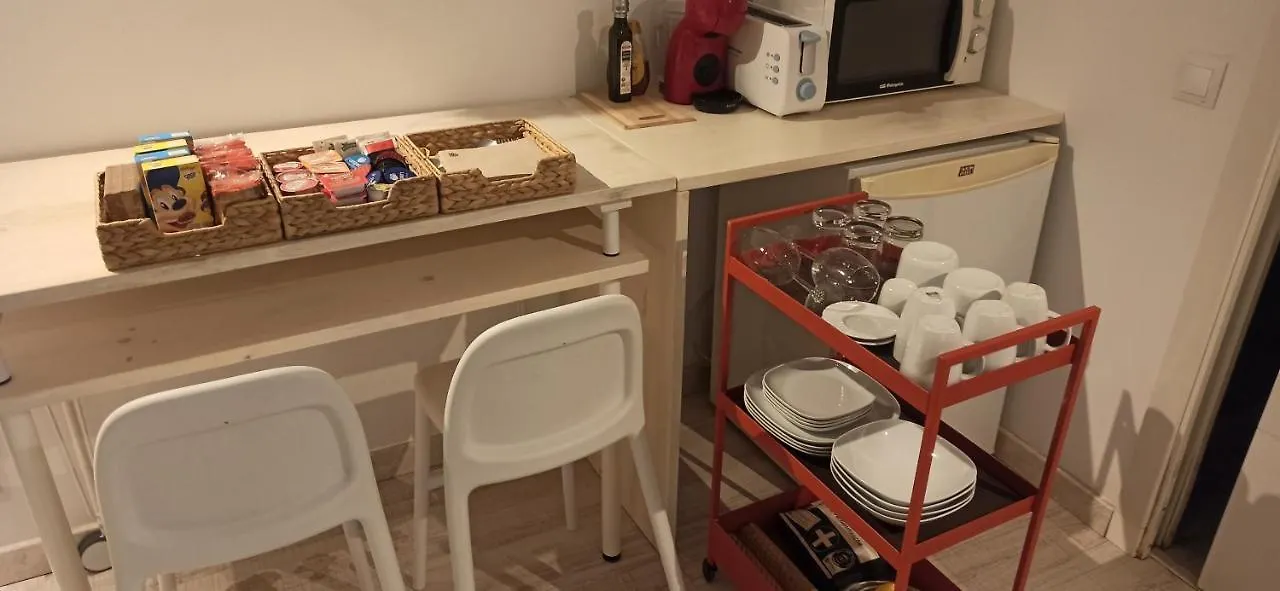 Homestay Dudi'S Peppers Apartment Malaga