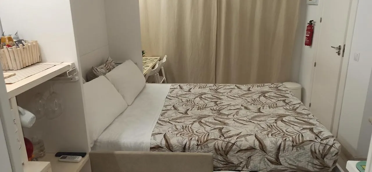 Dudi'S Peppers Apartment Malaga 0*,