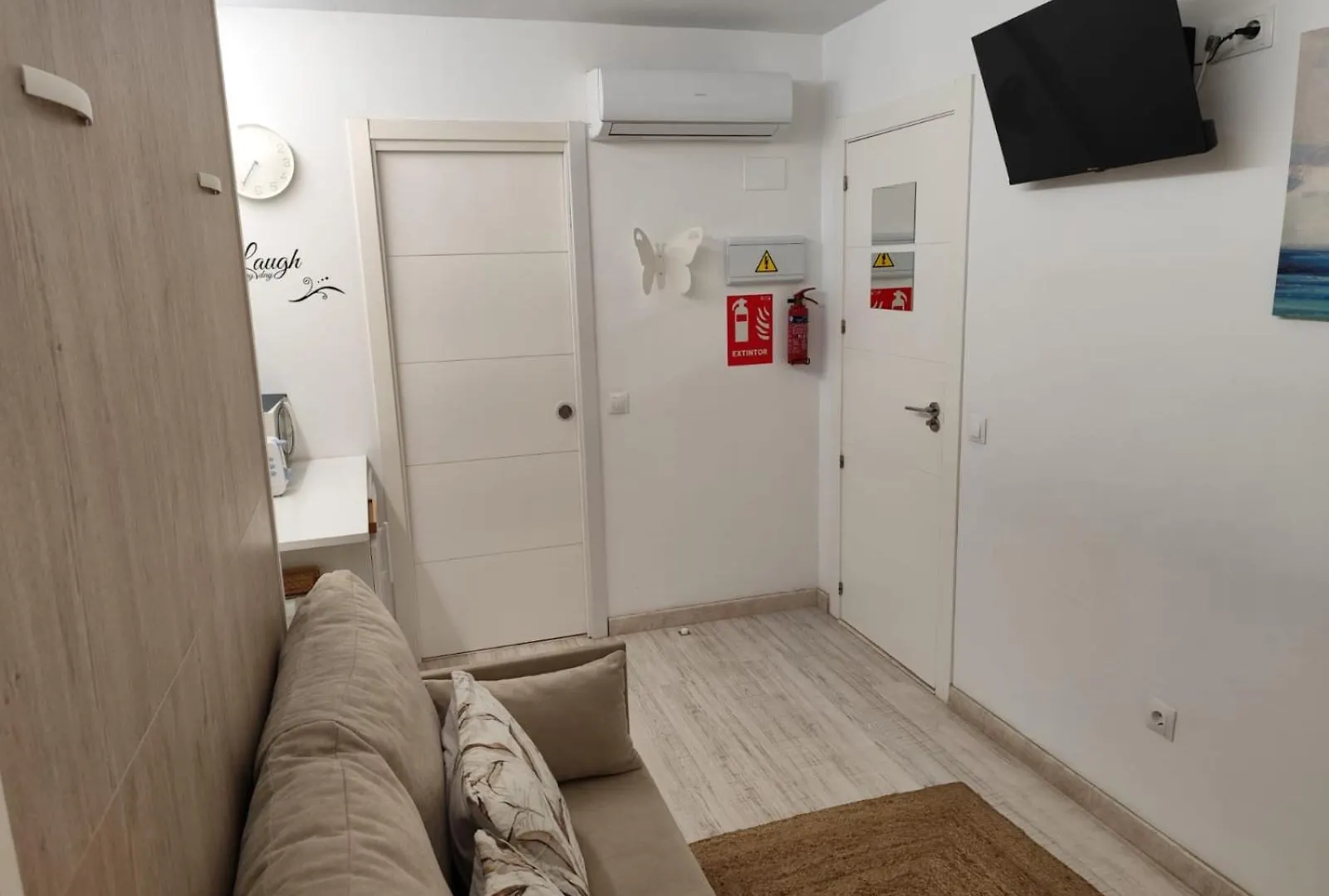 Homestay Dudi'S Peppers Apartment Malaga