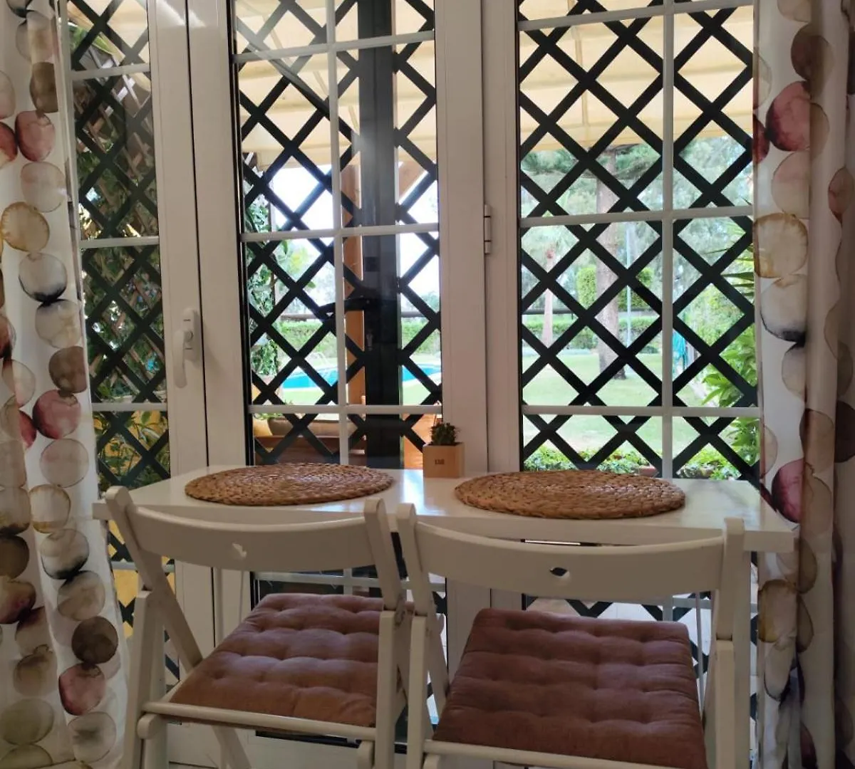 Dudi'S Peppers Apartment Malaga Homestay