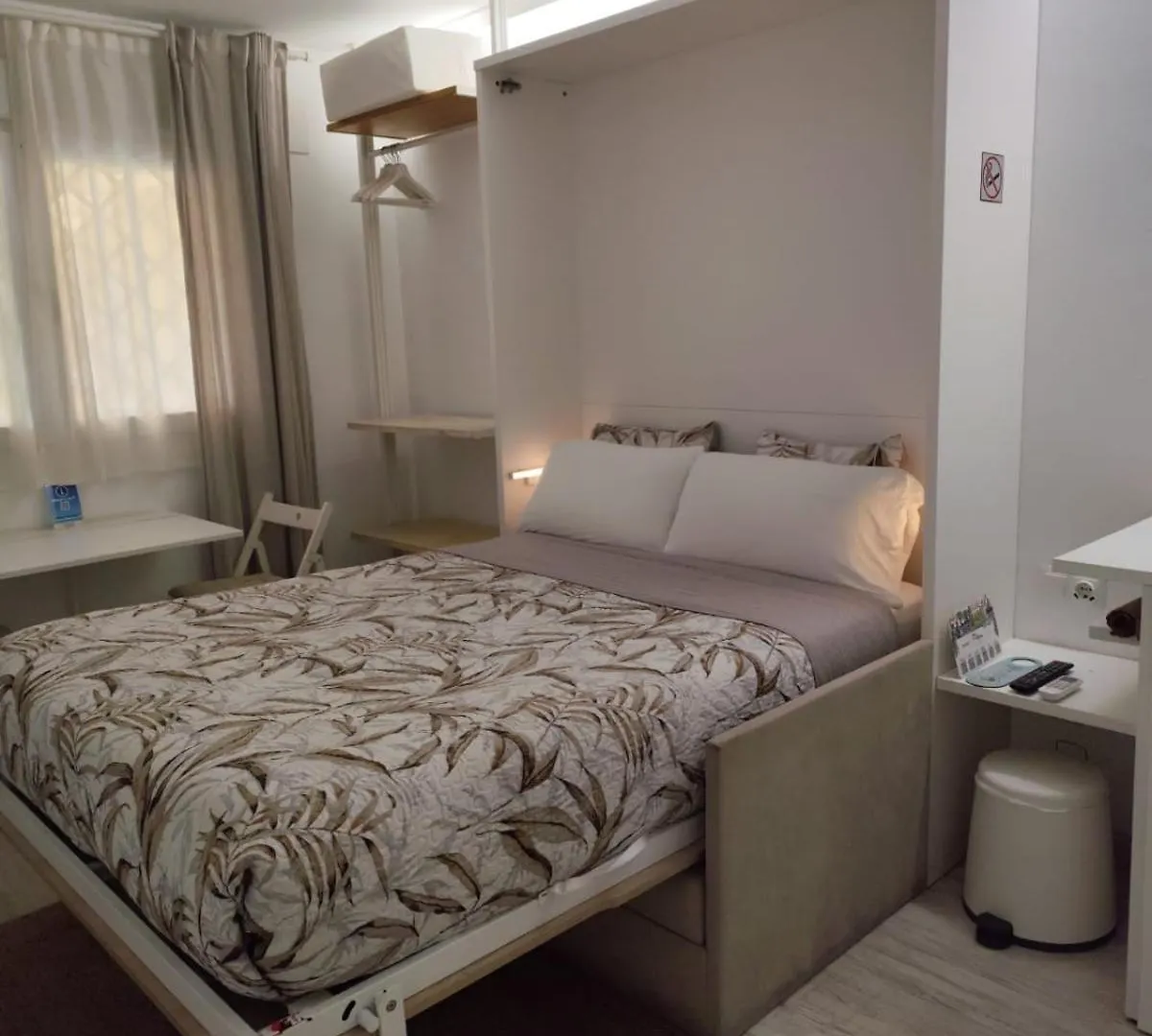 Dudi'S Peppers Apartment Malaga 0*,